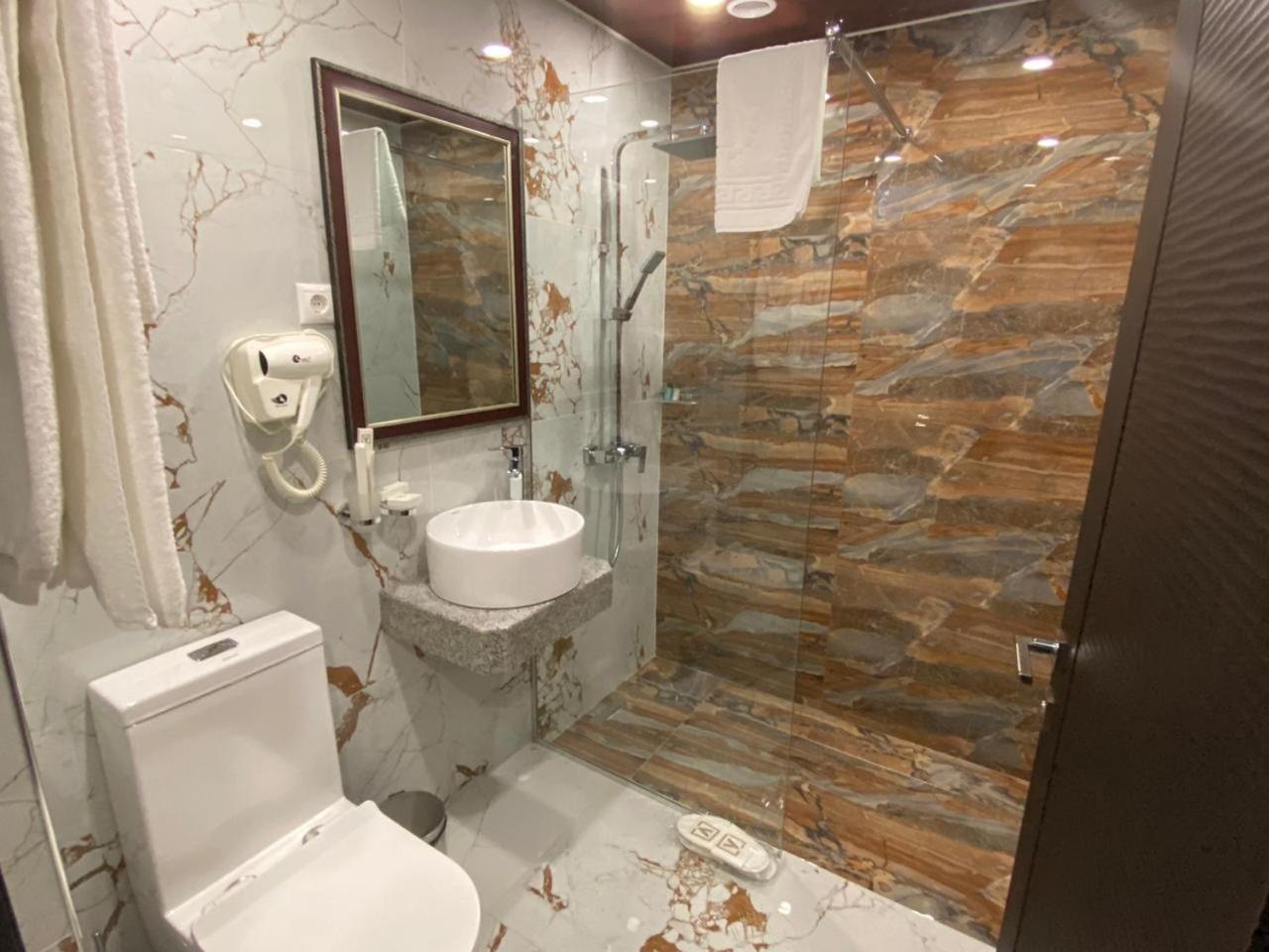 Vg Hotel Єреван Екстер'єр фото