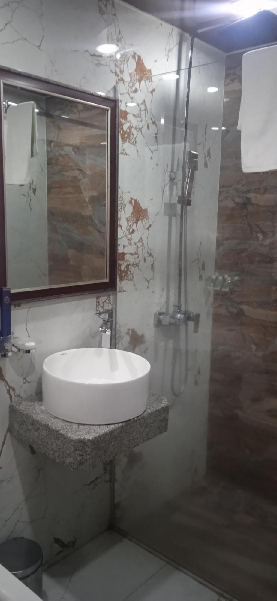 Vg Hotel Єреван Екстер'єр фото