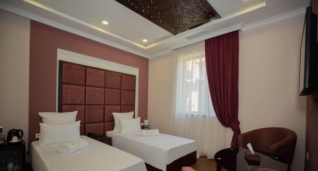 Vg Hotel Єреван Екстер'єр фото